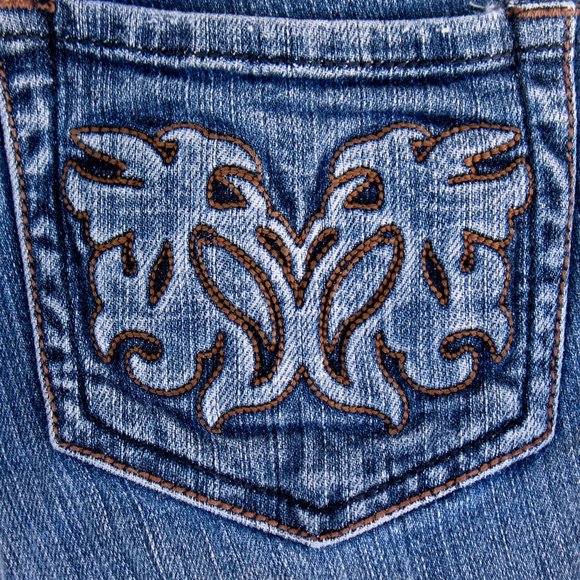 Refuge Bootcut Medium Wash Embroidered Tag Sz 5 - Picture 4 of 7